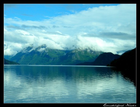 romsdalsfjord--norsko